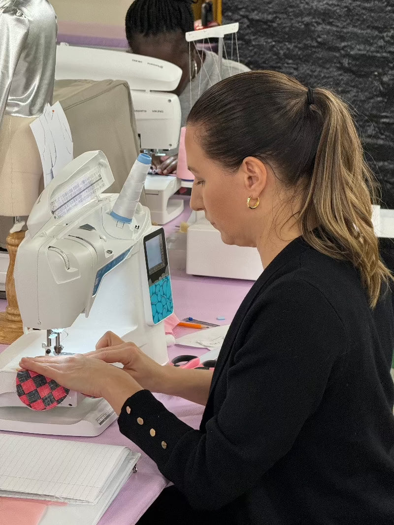 1 month UNLIMITED Open Studio Pass