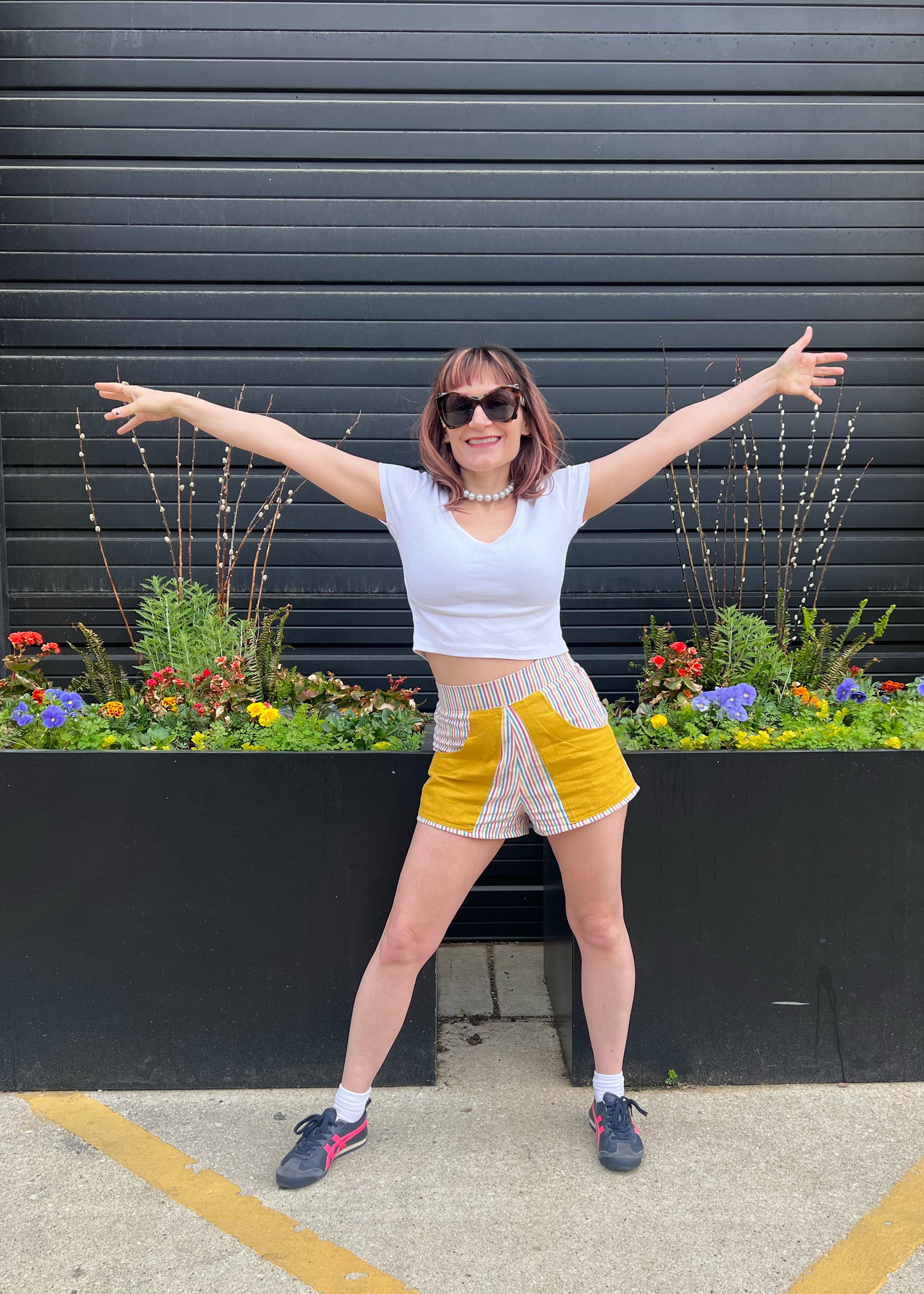 Quokka Half Elastic Waist Shorts PDF